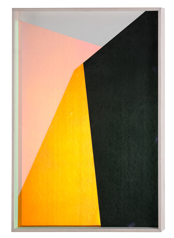 Matteo Negri, Carta, 2018, grafite e pellicola, cornice a cassetta e vetro antiriflesso, cm 100x70x6